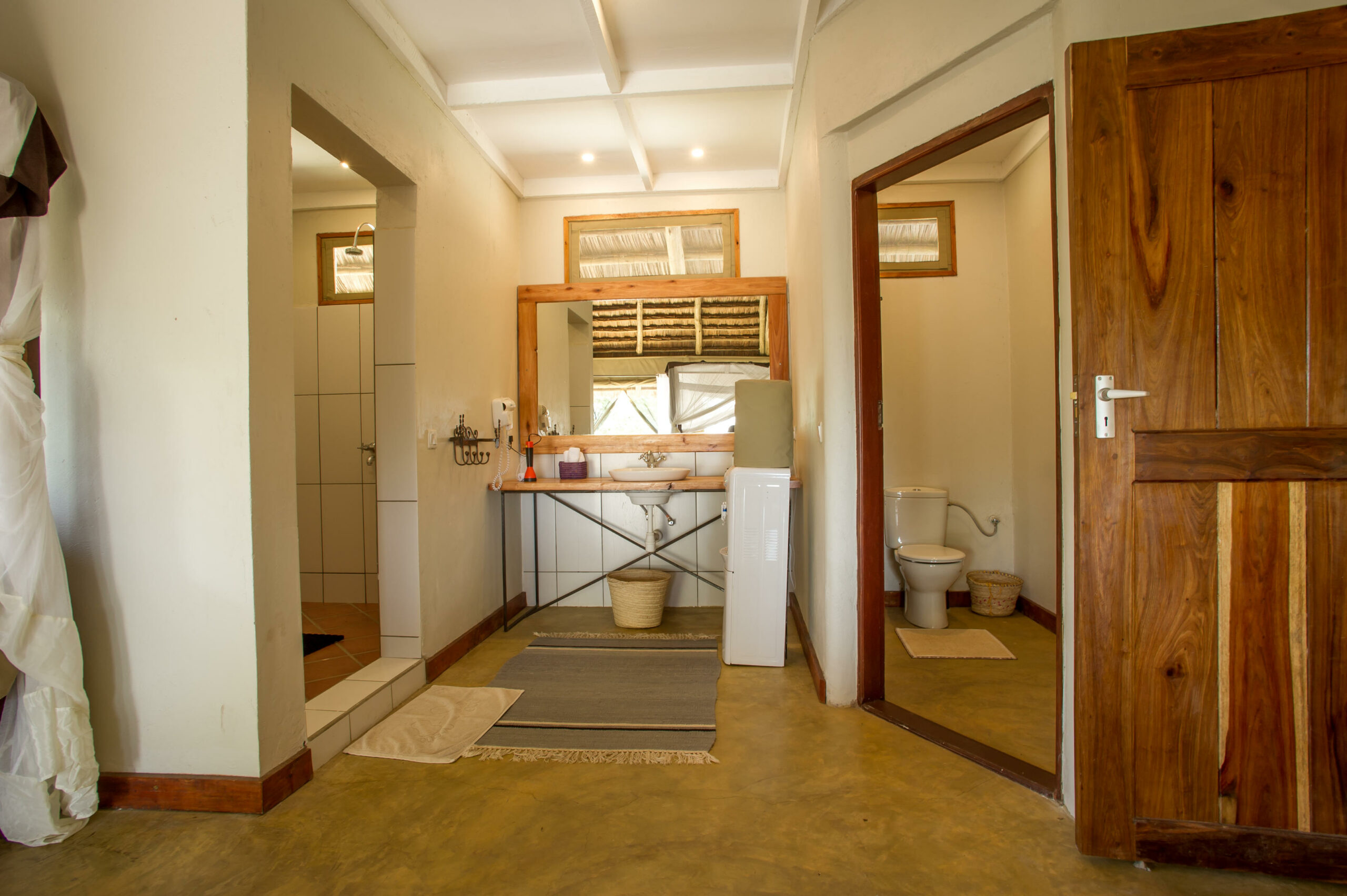 Burunge-Tented-lodge-scaled