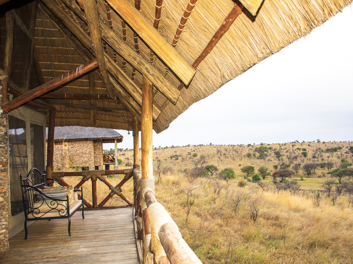 Serengeti-Safari-Lodge18