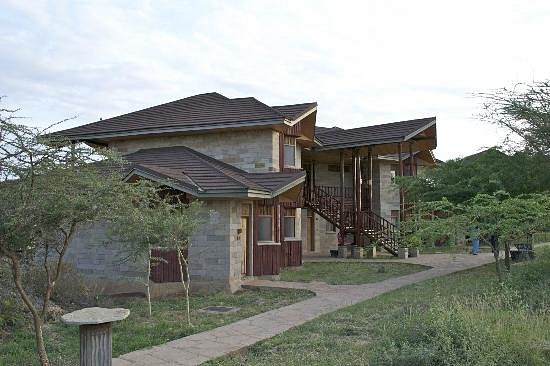 samburu-simba-lodge (1)